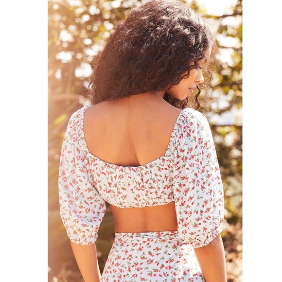 Lulus Sunny‎ Expectations Blue Rose Floral Puff Sleeve Crop Top Small - Picture 10 of 11